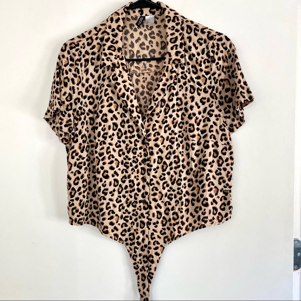 H&M Cheetah Print Self Tie Crop Trop - Picture 1 of 4